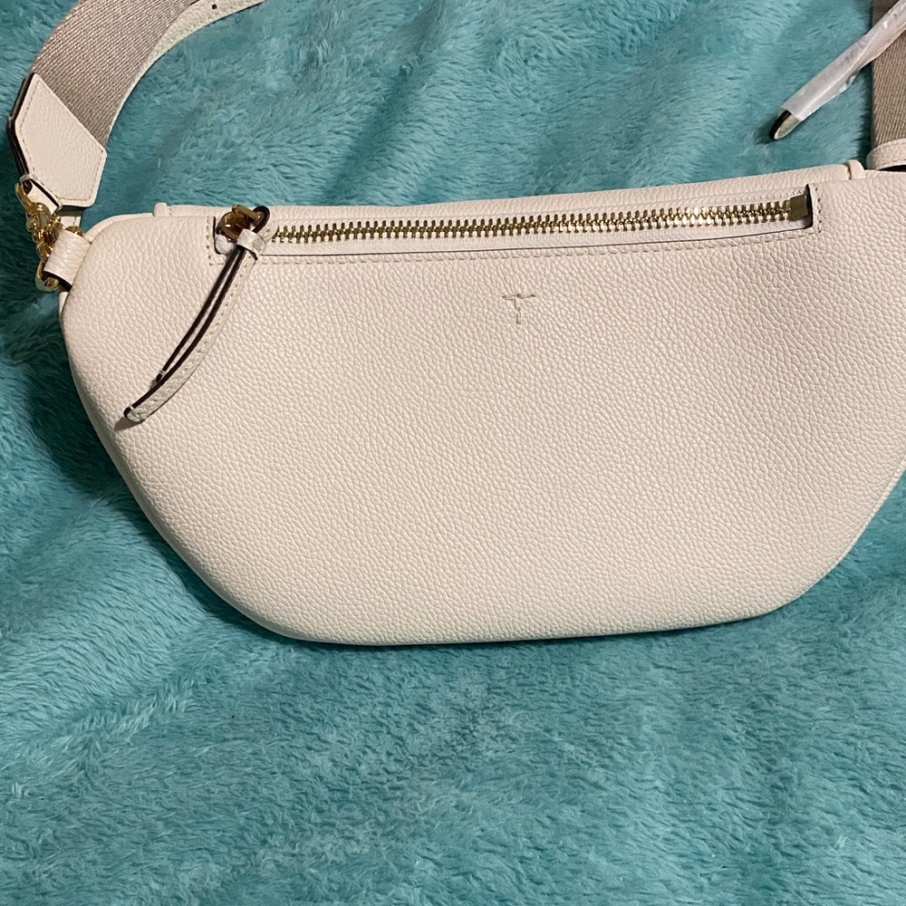 Tory Burch Cream Thea Belt Bag - Picture 3 of 8